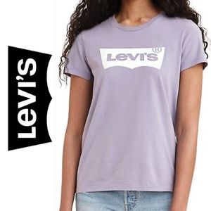 NWOT🦋 LEVI’S Perfect Graphic Logo T-Shirt | Large